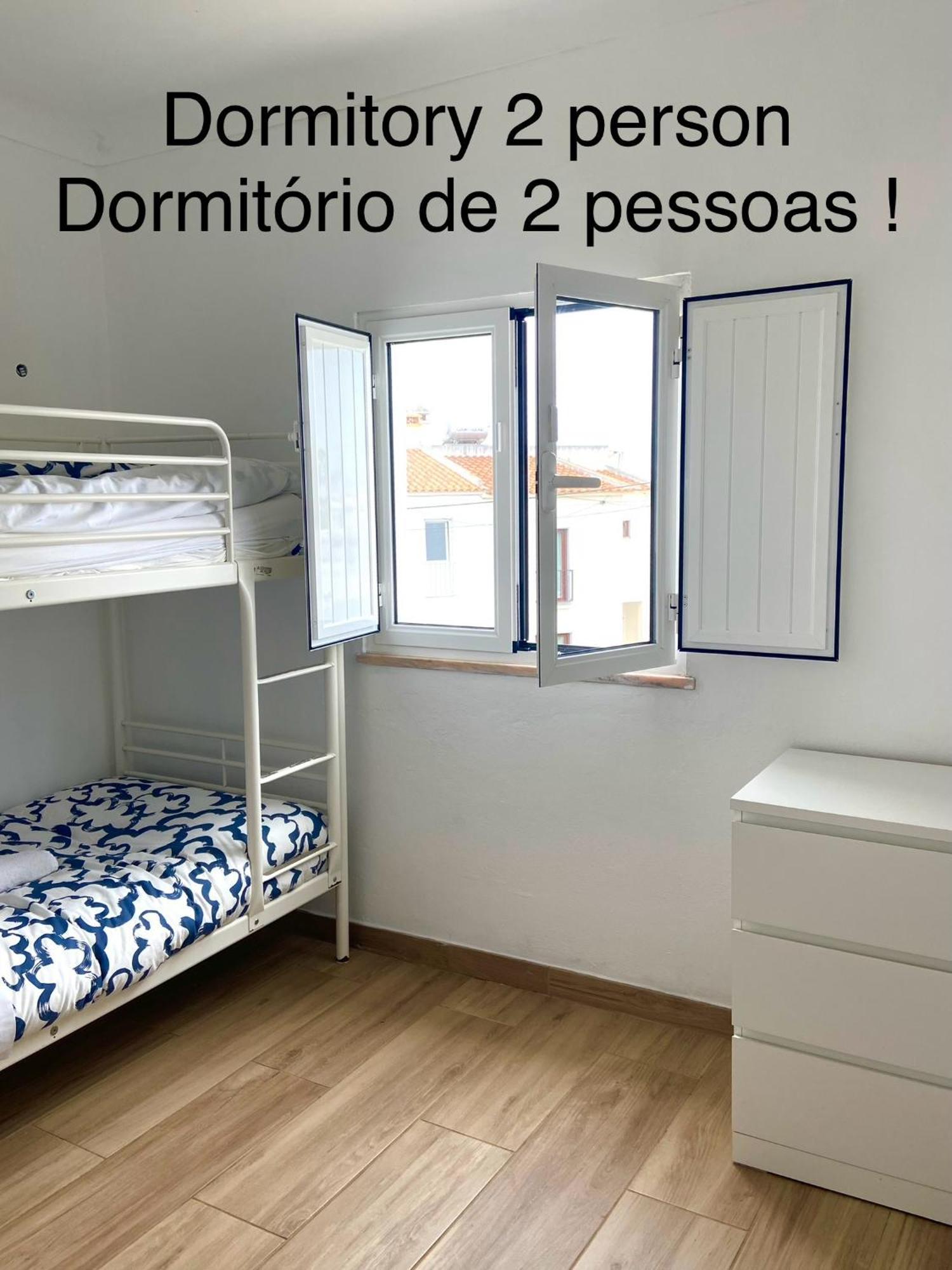 Pirata Milfontes Guest House ヴィラ・ノヴァ・デ・ミルフォンテス エクステリア 写真
