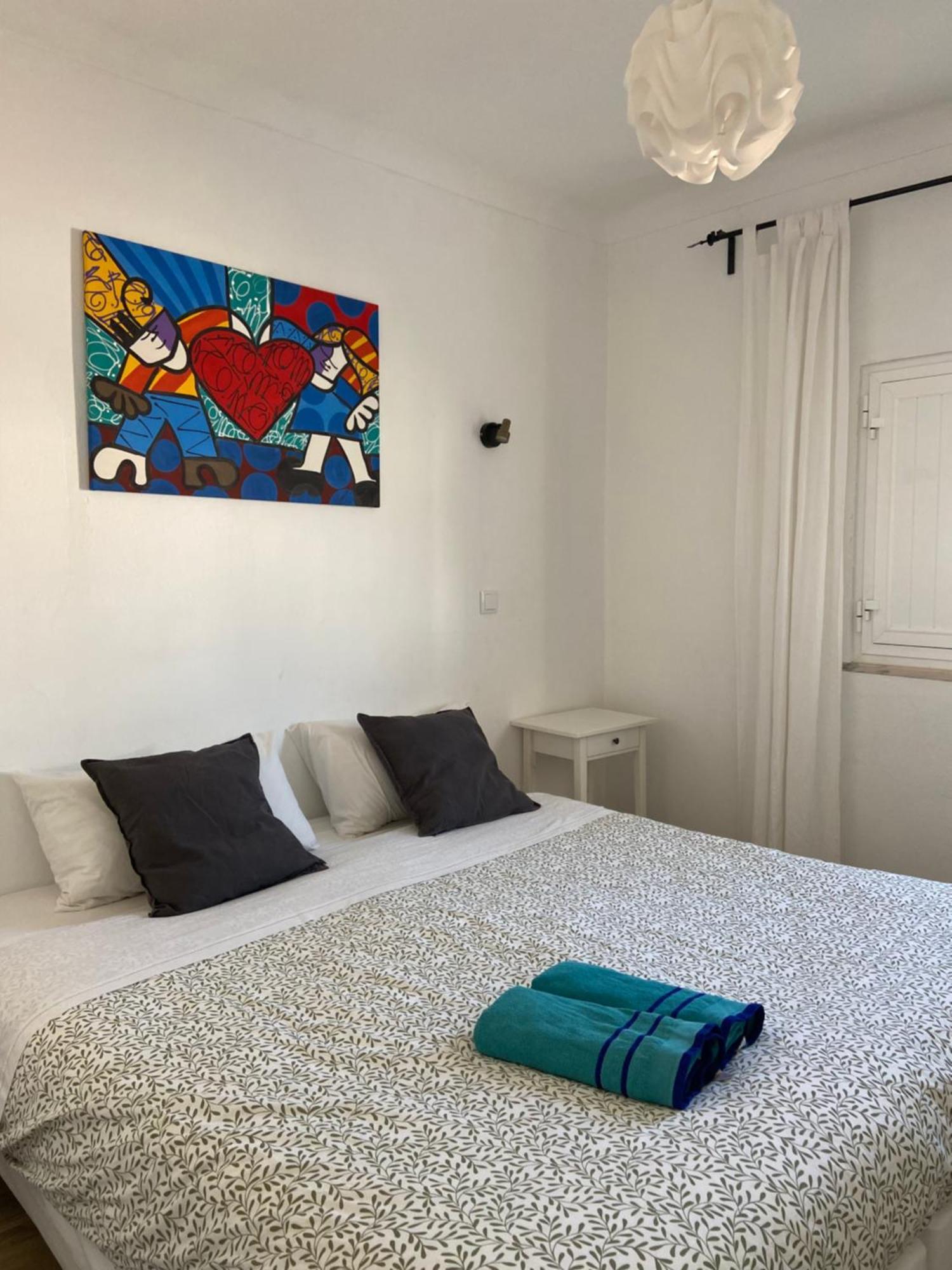 Pirata Milfontes Guest House ヴィラ・ノヴァ・デ・ミルフォンテス エクステリア 写真